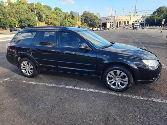 SUBARU OUTBACK 3.0 R 4X4 6 CILINDROS 24V GASOLINA 4P AUTOMÁTICO SUBARU OUTBACK 3.0 R 4X4 6 CILINDROS 24V GASOLINA 4P AUTOMÁTICO